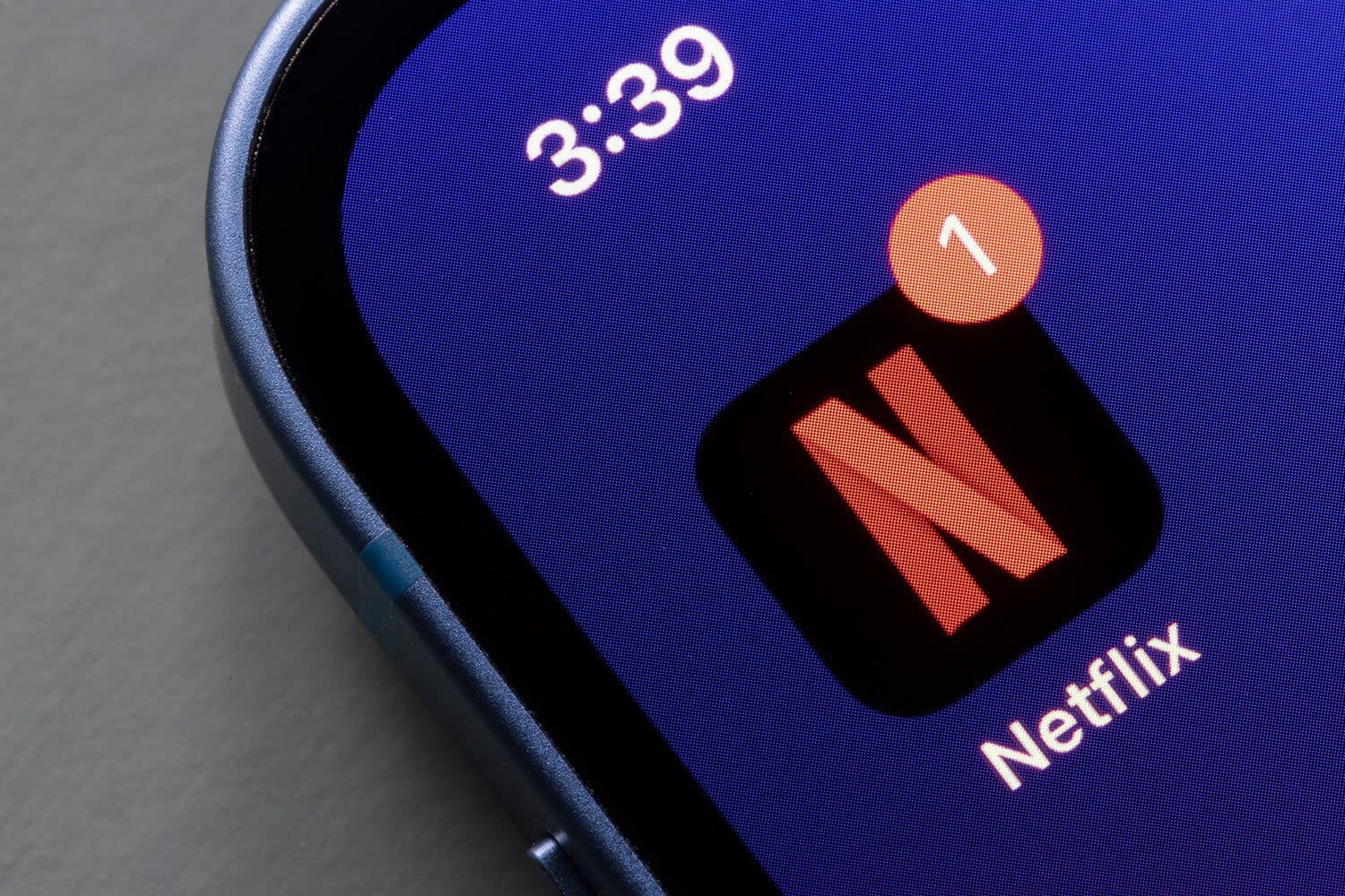 Can movie theaters save Netflix? `Door is open,`says trade group boss