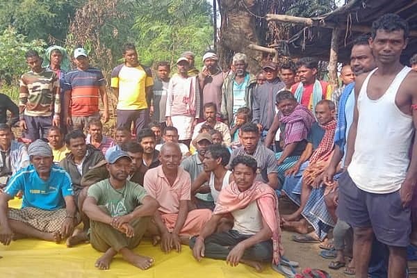 दुष्कर्मी और उसके परिवार वालों का ग्रामीणों ने किया सामाजिक बहिष्कार