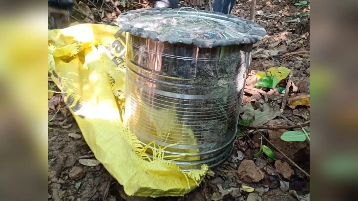 उग्रवादियों ने 20 किलो का केन बम किया था प्लांट, पुलिस ने कर दी डिफ्यूज