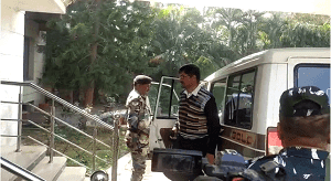 ईडी ऑफिस पहुंचे जेल अधीक्षक हामिद अख्तर, पूछताछ शुरू
