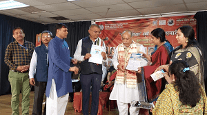 सुजीत को मिला मलेशिया-भारत गौरव और मलेशिया काव्य सम्मान