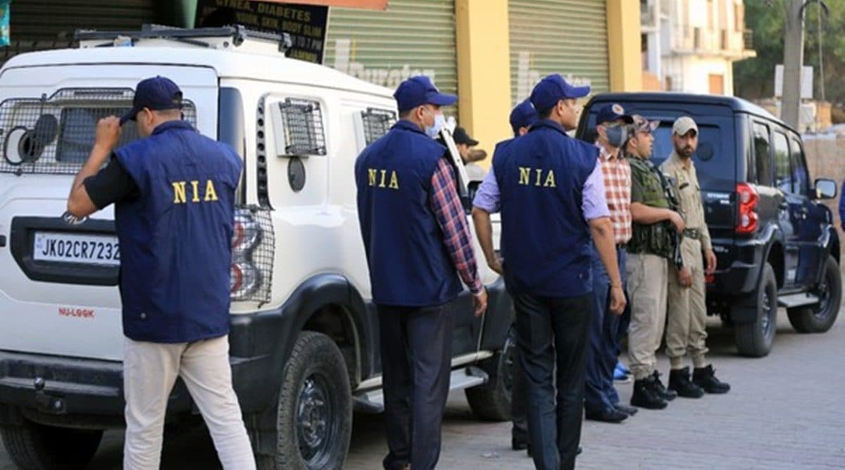 NIA की छापेमारी, 3 संदिग्ध युवक हिरासत में