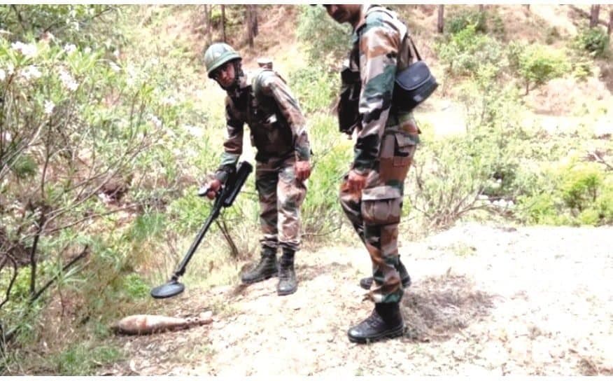 सर्च अभियान के दौरान लूटा फाटा में सुरक्षाबलों ने आईईडी किया बरामद