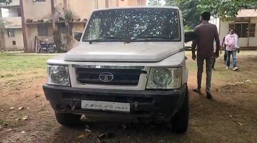 फिल्मी स्टाइल में पुलिस ने लुटेरों पर किया अटैक