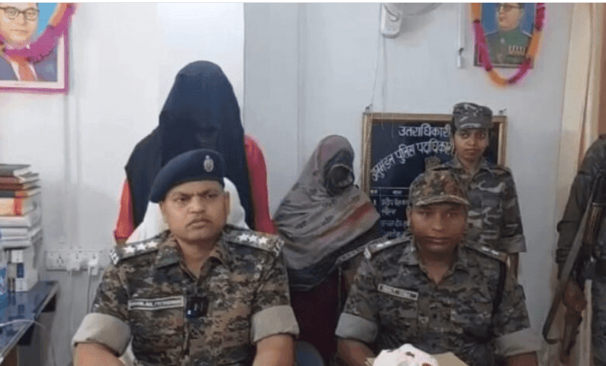डेढ़ किलो अफीम के साथ पति-पत्नी गिरफ्तार, घर में रखे थे छुपाकर