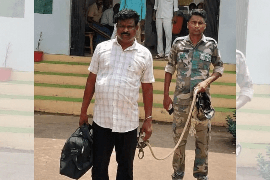 मनरेगा योजना की 51 लाख घोटाला करने वाला भाजपा नेता गिरफ्तार