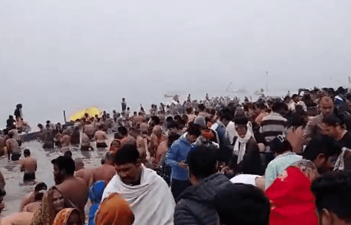 प्रयागराज महाकुंभ आरम्भ, 80 लाख श्रद्धालु लगा चुके हैं आस्था की डुबकी…