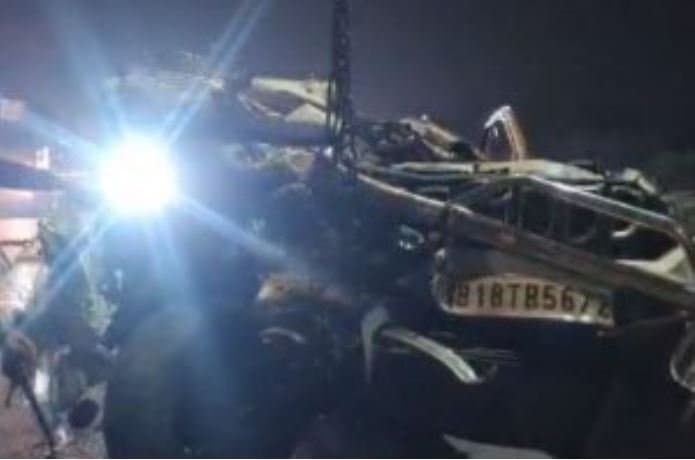 scorpio-accident-in-dhanbad-gandivlive