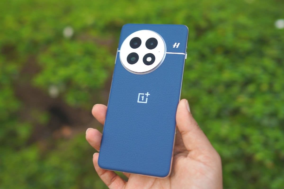 7000 रुपये सस्ता हुआ OnePlus 13, फटाफट उठा लें मौके का फायदा