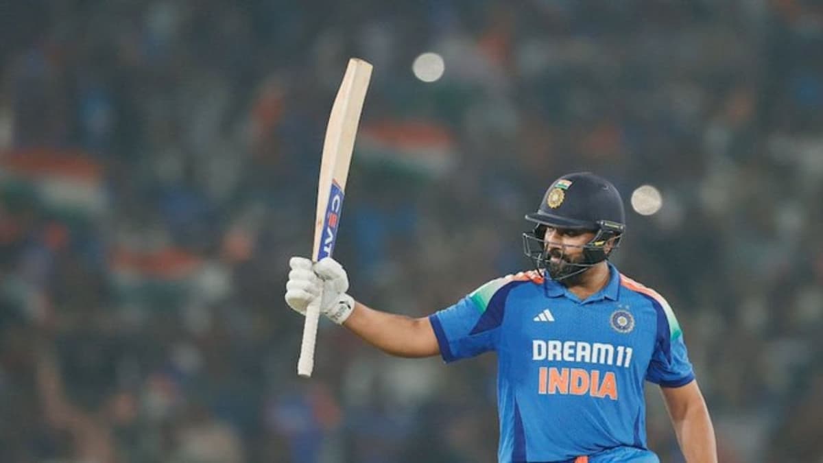 रोहित शर्मा फिर से बने नंबर 1 ODI बल्लेबाज, गुवाहाटी में मिली हार के बीच भारत के लिए आई गुड न्यूज | rohit sharma regain number one spot in icc odi rankings