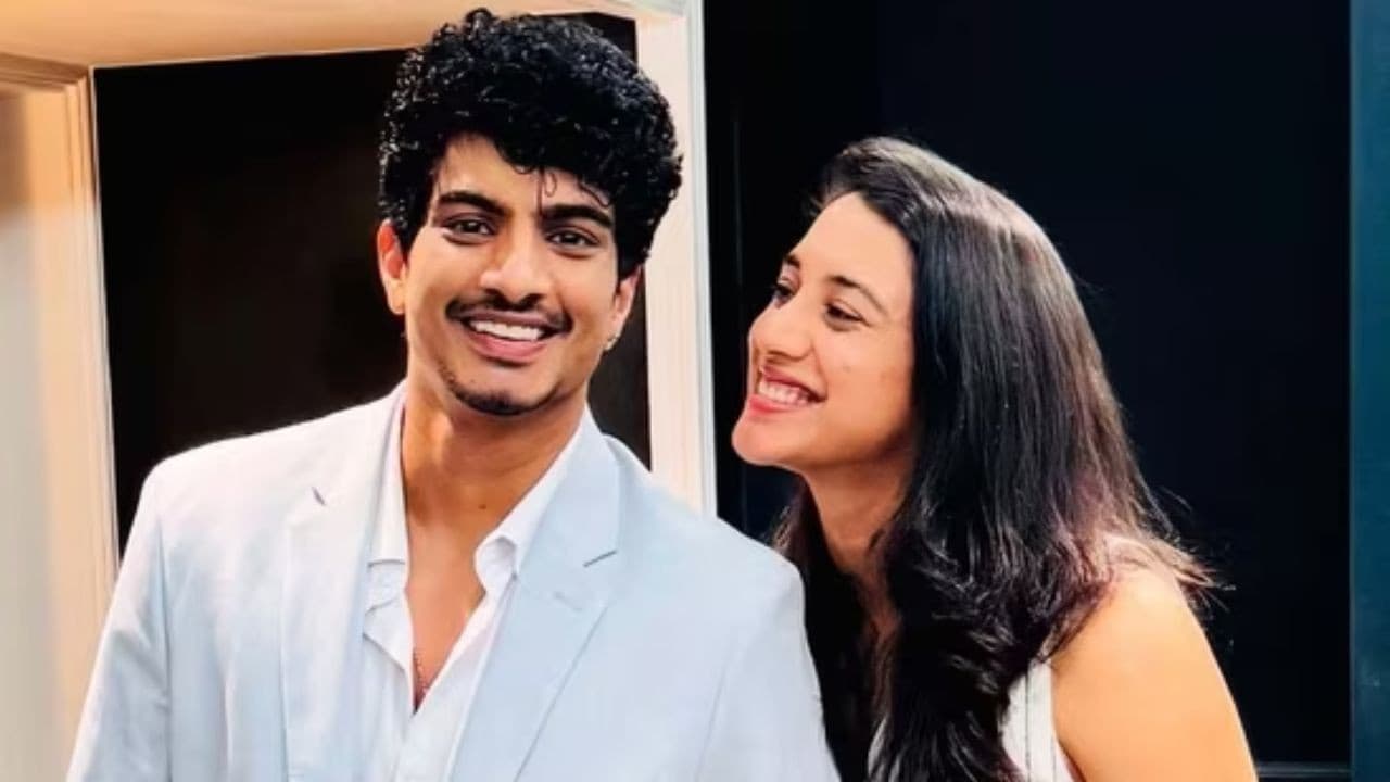 स्मृति मंधाना ने सोशल मीडिया से डिलीट की शादी से जुड़ी सारी तस्वीरें और वीडियो, पिता-मंगेतर के साथ अनहोनी के बाद बड़ा फैसला | smriti mandhana deleted photos related to her engagement from social media after father and palash muchchal sudden illness