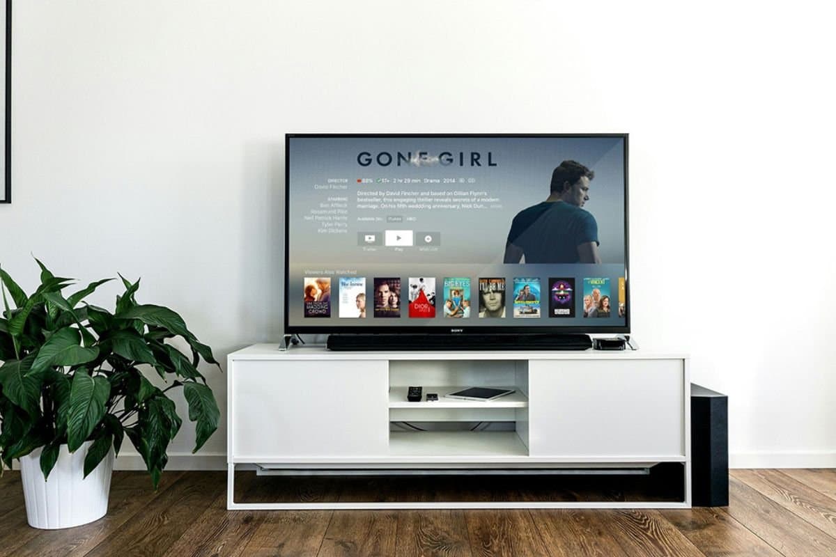 Amazon पर बेस्ट रेटिंग के साथ आते हैं ये 43 इंच के Smart TV, कीमत सिर्फ 16,999 से शुरू