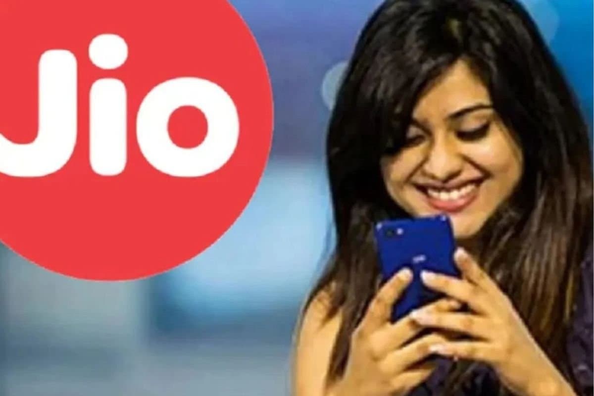 2026 तक OTT, AI, 5G और अनलिमिटेड कॉलिंग, रिलायंस जियो के 2 सालाना प्लान्स हैं कमाल