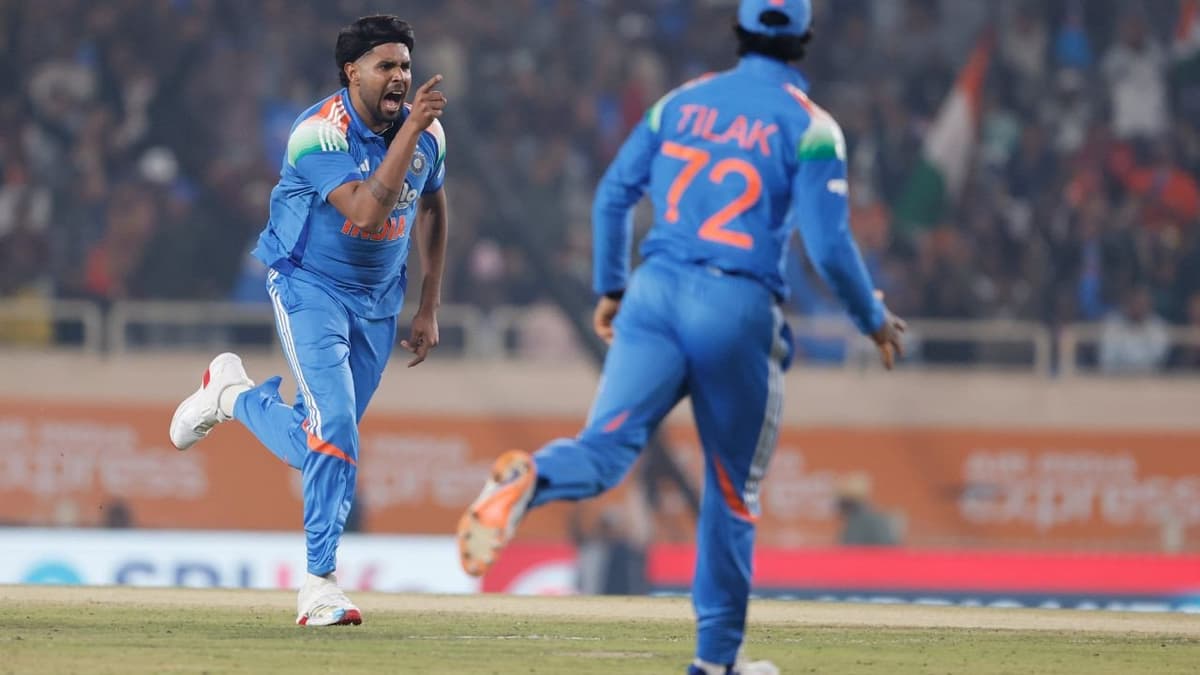IND vs SA: हर्षित राणा को डेवाल्ड ब्रेविस से पंगा लेना पड़ा भारी, ICC ने सुनाई सजा | ind vs sa harshit rana reprimanded breaching icc code of conduct