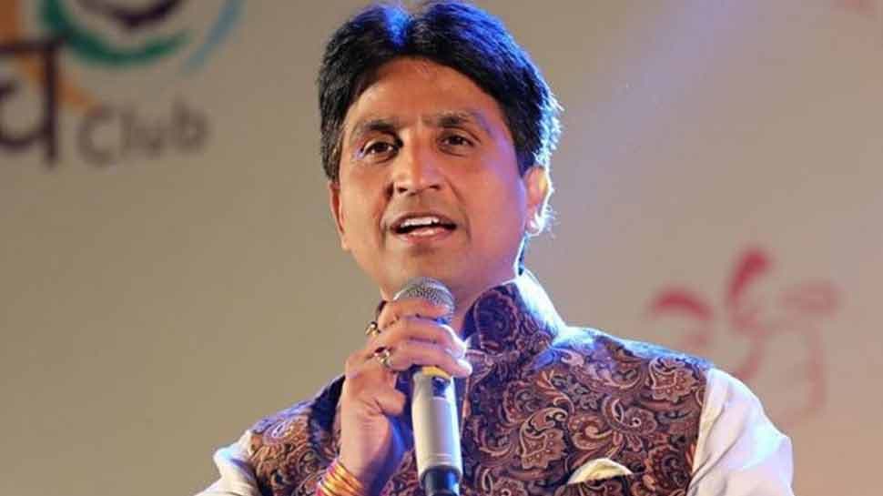 Kumar Vishwas said, "Young people are now going to Ayodhya instead of the graveyard."