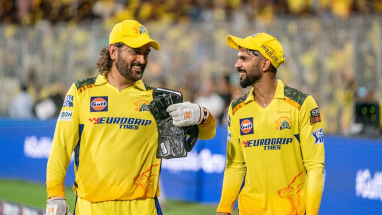IPL 2026 Auction: आईपीएल ऑक्शन में चेन्नई ने लिया सबसे बड़ा यू-टर्न, 18 साल के इतिहास में पहली बार हुआ ऐसा | ipl 2026 auction why chennai super kings change plan choose young players over experience