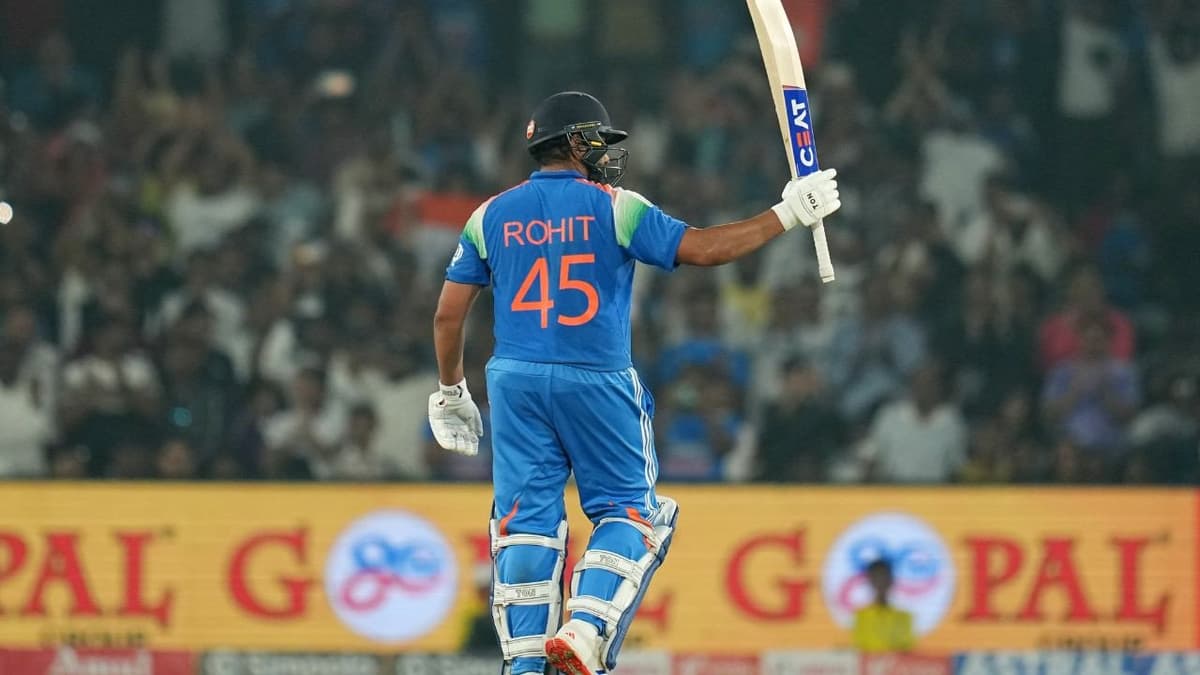IND vs SA: रायपुर में इतिहास रचने की दहलीज पर रोहित शर्मा, ऐसा करने वाले बनेंगे मात्र चौथे भारतीय | ind vs sa rohit sharma need 41 runs to complete 20000 runs in international cricket