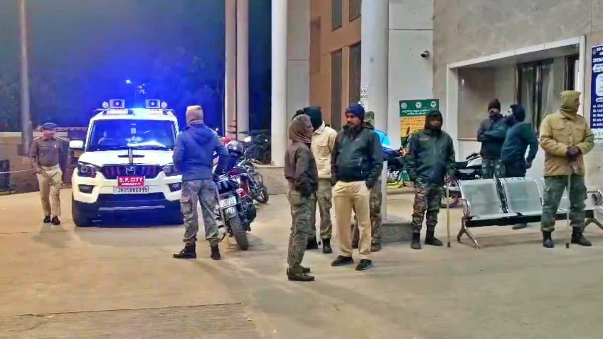 कैरव गांधी अपहरण मामले में आरोपियों के साथ झारखंड पुलिस की मुठभेड़, तीन अपराधियों को चोट लगी