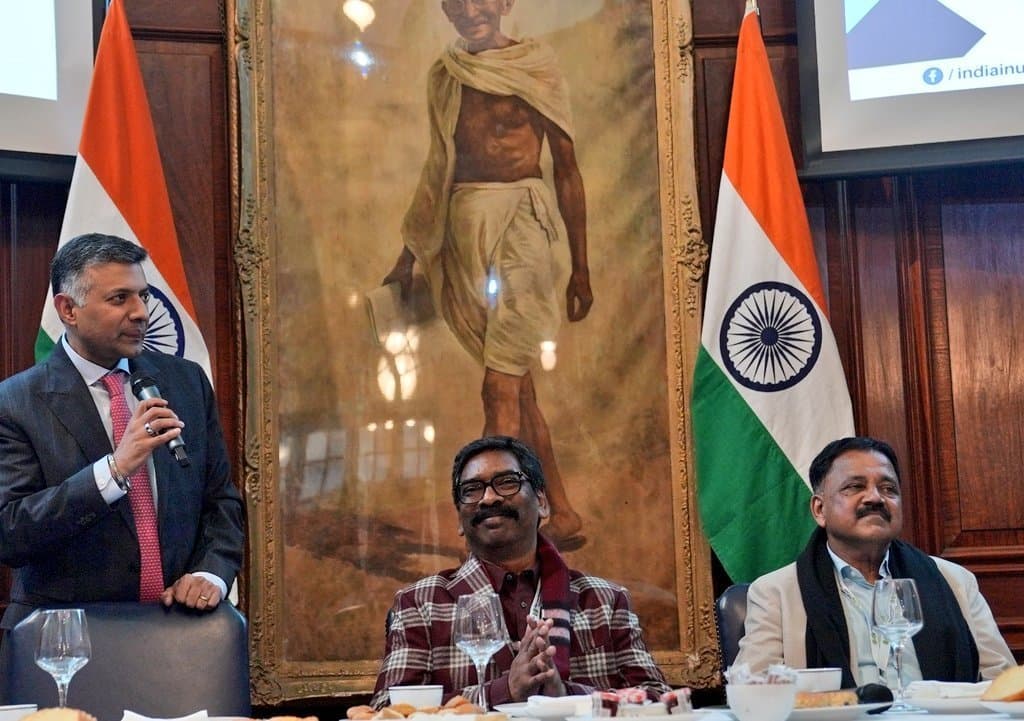 हेमंत ने लंदन के भारतीय उच्चायोग में झारखंड की भूमिका पर बयान दिया