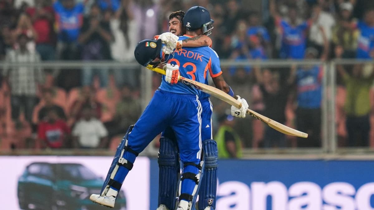 IND vs NZ: भारत ने ऑस्ट्रेलिया-इंग्लैंड को एक साथ पछाड़ा, टी20 सीरीज में बना डाला बड़ा कीर्तिमान | India vs New Zealand indian team hit 69 sixes in 5 match broke australia and england record