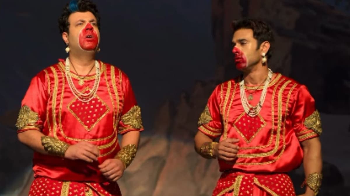 'राहु-केतु' का मजेदार ट्रेलर आउट, पुलकित सम्राट-वरुण शर्मा की जोड़ी ने मचाया धमाल | Rahu Ketu trailer out Pulkit Samrat Varun Sharma pairing creates a stir watch video