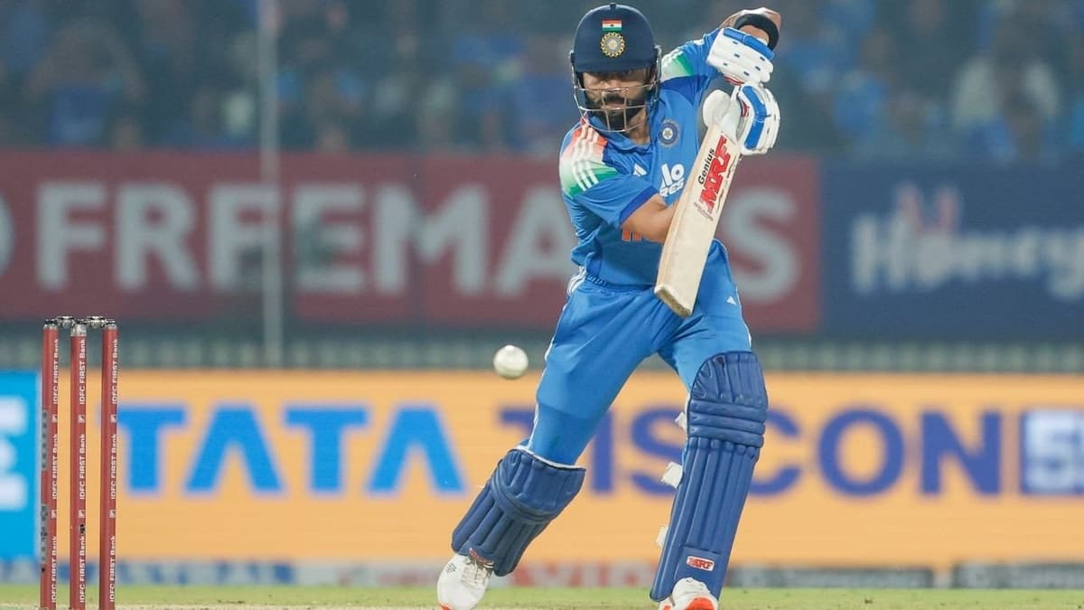 ICC ODI Rankings: विराट कोहली वनडे के बने नंबर-1 बल्लेबाज, रोहित शर्मा को रैंकिंग में हुआ भारी नुकसान | icc odi rankings virat kohli number one batter rohit sharma slips at three