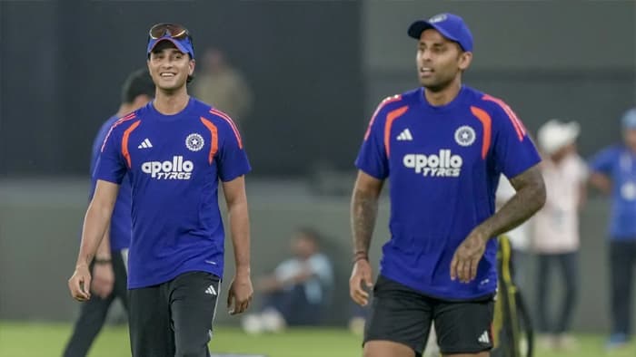 Abhishek Sharma form captain Surya said I more worried about teams that face him now | अभिषेक शर्मा के फॉर्म पर कप्तान सूर्या ने कहा