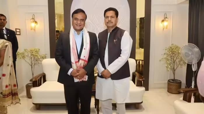 असम में कांग्रेस को बड़ा झटका, बीजेपी में शामिल हुए पूर्व अध्यक्ष