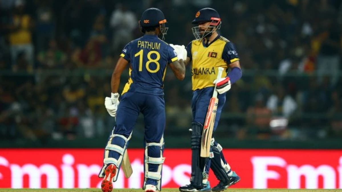 AUS vs SL:निशंका ने शतक जड़कर श्रीलंका को सुपर 8 में पहुंचाया, ऑस्ट्रेलिया को टी20 वर्ल्ड कप से बाहर होने की दहलीज पर धकेला | Sri Lanka beat Australia in t20 world cup 2026