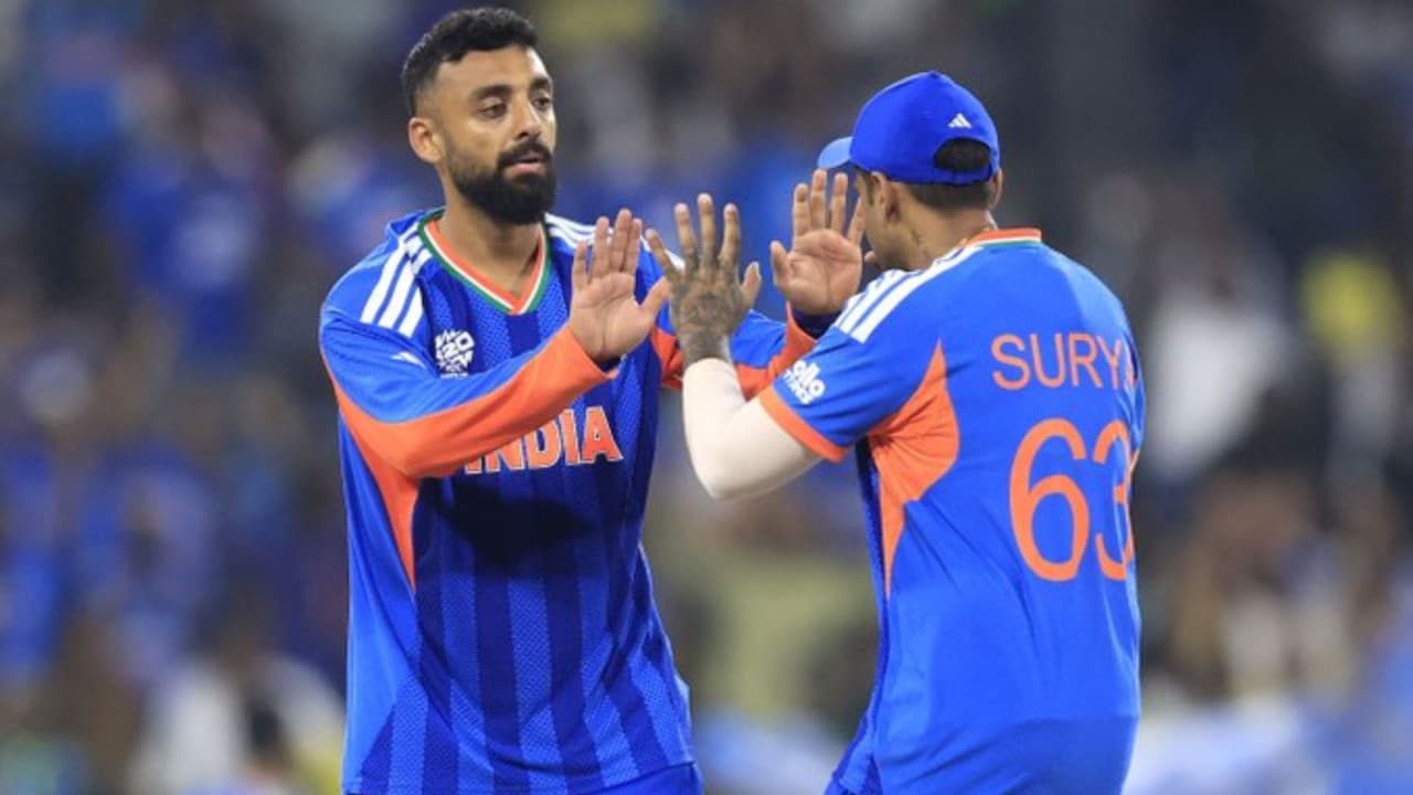 T20 World Cup 2026: फाइनल हुआ सुपर-8 का शेड्यूल! यहां जानें भारत कब और कहां किस टीम से टकराएगा? | T20 World Cup 2026 Indian team enter Super 8 India will face West Indies and South Africa