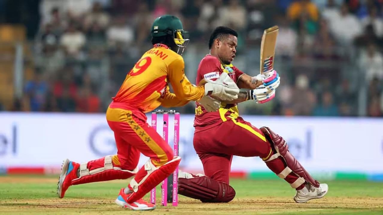 T20 World Cup 2026: शिमरन हेटमायर के तूफान में उड़ा जिम्बाब्वे का गेंदबाजी आक्रमण, अपना ही रिकॉर्ड तोड़कर रचा इतिहास | Shimron Hetmyer smashed Fastest Fifty in T20 World Cup 2026 against Zimbabwe in super 8 clash