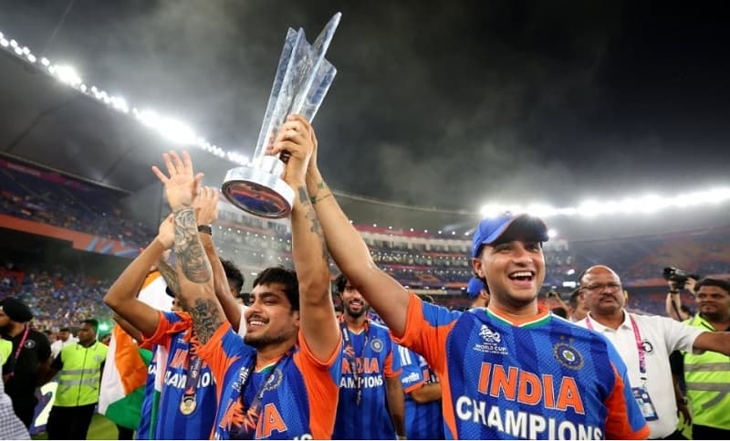 After winning the T20 World Cup, the Indian team reached Hanuman Temple on foot with Jay Shah