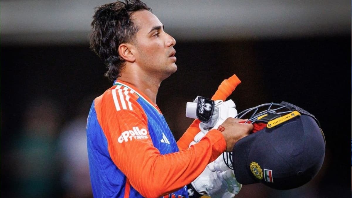 T20 WC 2026 के फाइनल में नहीं खेलेंगे अभिषेक! कुलदीप यादव की टीम में होगी वापसी? न्यूजीलैंड को हराने का प्लान तैयार