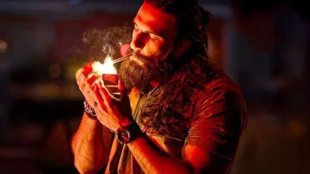 'धुरंधर 2' अब बनी नॉर्थ अमेरिका में सबसे ज्यादा कमाई करने वाली भारतीय फिल्म, 'बाहुबली 2' को चटाई धूल | Dhurandhar 2 now becomes the highest grossing Indian film in North America beating Baahubali 2