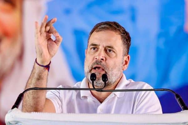 राहुल गांधी ने संजू सैमसन की प्रदर्शन पर बधाई दी