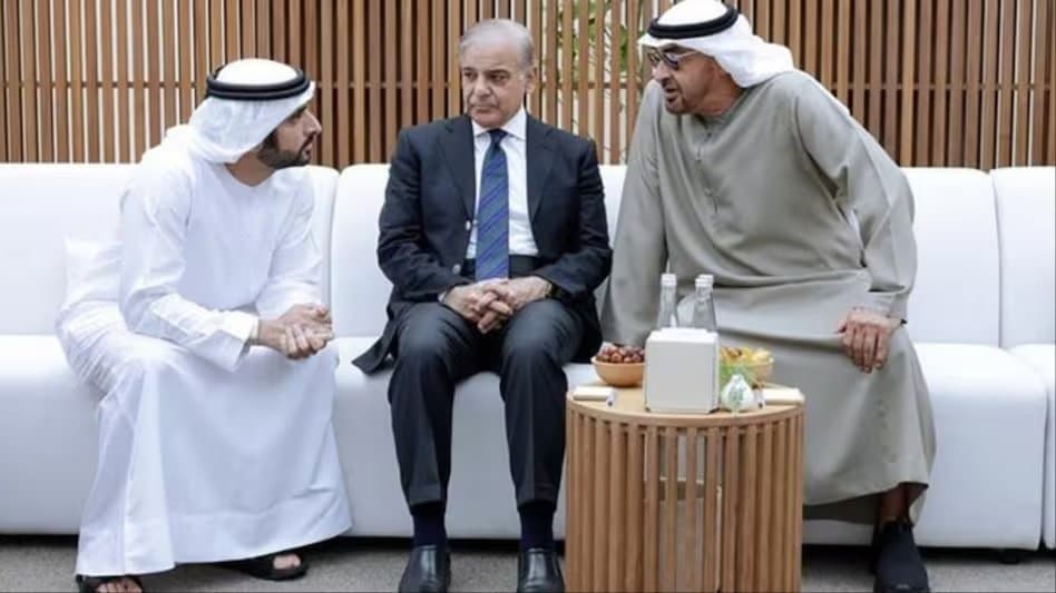 Repay Debt Immediately UAE Demands Billions Dollars Back Cash-Strapped Pakistan