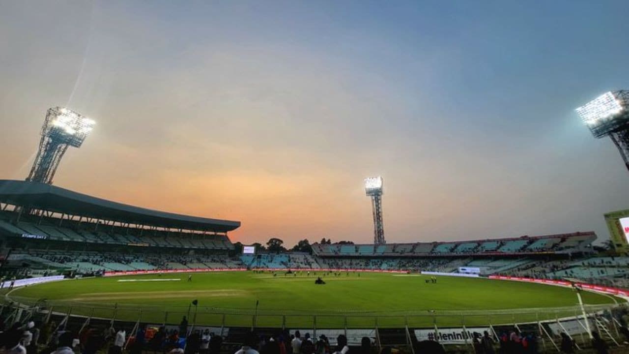 KKR vs RR: 5 हार के बाद क्या KKR करेगी वापसी या RR का रौद्र रूप जारी? मैच से पहले जानिए वेदर और पिच रिपोर्ट | IPL 2026 KKR vs RR Match Today pitch report Kolkata weather update Head to Head Ajinkya rahane Riyan Parag