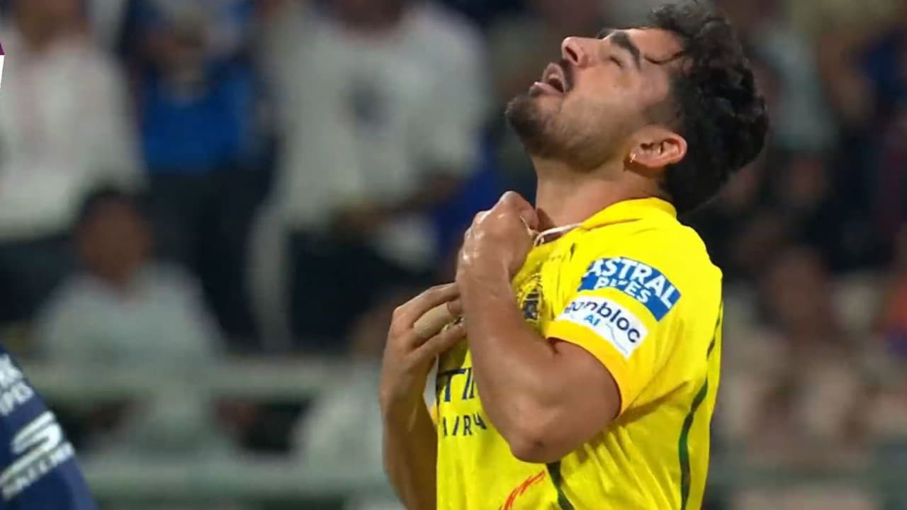 MI vs CSK: मुंबई इंडियंस के खिलाफ विकेट लेने के बाद मुकेश चौधरी ने अपनी दिवंगत मां को किया याद | MI vs CSK Mukesh Choudhary remembers his late mother after taking wicket against Mumbai Indians