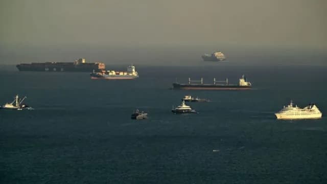 Iran Warning We Will Blow Up Ships Passing Through Strait Hormuz Without Permission | ईरान की वॉर्निंग