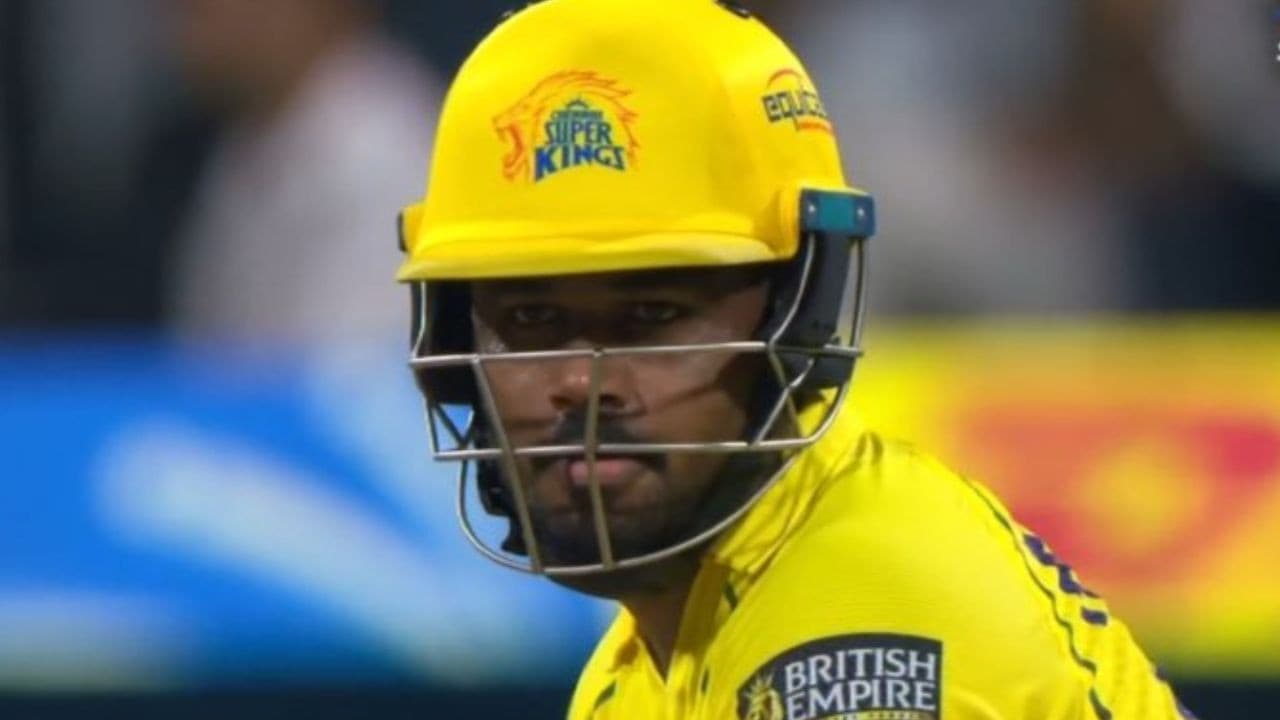 MI vs CSK: सैमसन फिर बने शतकवीर, मुंबई के खिलाफ ये कारनामा करने वाले पहले बल्लेबाज बने | Sanju Samson Century Becomes First Batsman to Achieve This Against Mumbai Indians MI vs CSK IPL 2026