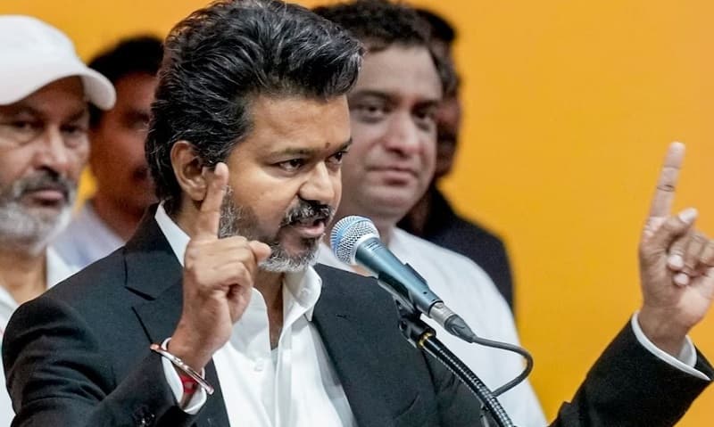 Amidst the paper leak uproar, Tamil Nadu CM Vijay said, 'NEET should be stopped... admissions | पेपर लीक बवाल के बीच तमिलनाडु के CM विजय बोले