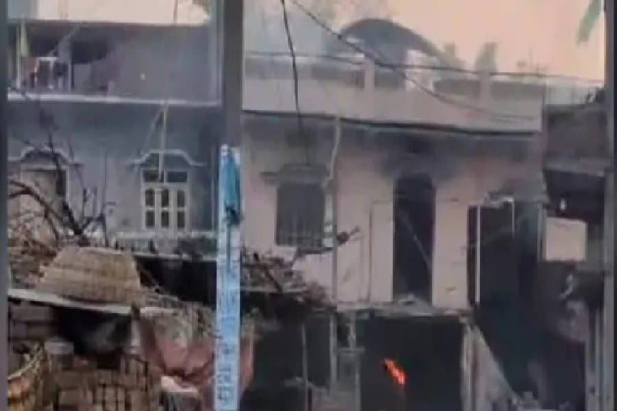 5 मौतों के बाद थानाध्यक्ष और चौकीदार सस्पेंड, FSL टीम करेगी जांच