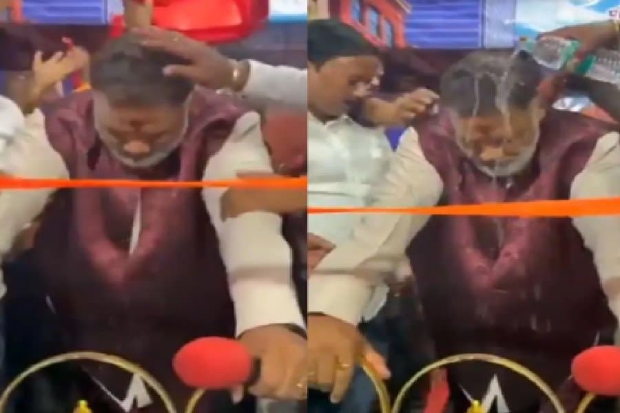 अचानक बिगड़ी पप्पू यादव की तबीयत, चक्कर आने से लड़खड़ाए सांसद