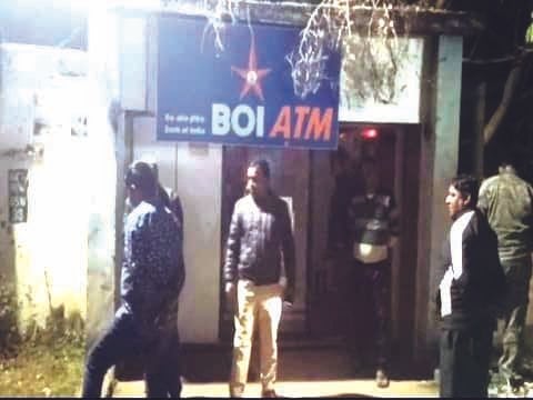 जामाडोबा में बैंक आॅफ इंडिया के एटीएम से कैश बॉक्स ले उड़े अपराधी