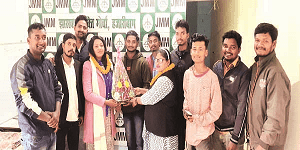 बाल अधिकार संरक्षण आयोग की सदस्य रूचि को किया गया सम्मानित