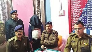 मिनी गन फैक्ट्री में छापेमारी, हथियार बरामद
