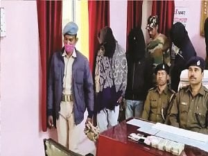 गुमला में पशु तस्कर गिरोह का भंडाफोड़ पुलिस ने टीम बनाकर पकड़ा, भेजा जेल