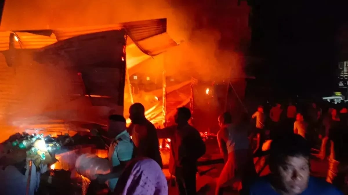 पत्नी ने मनपसंद खाना नहीं बनाई तो पति ने घर में लगा दी आग