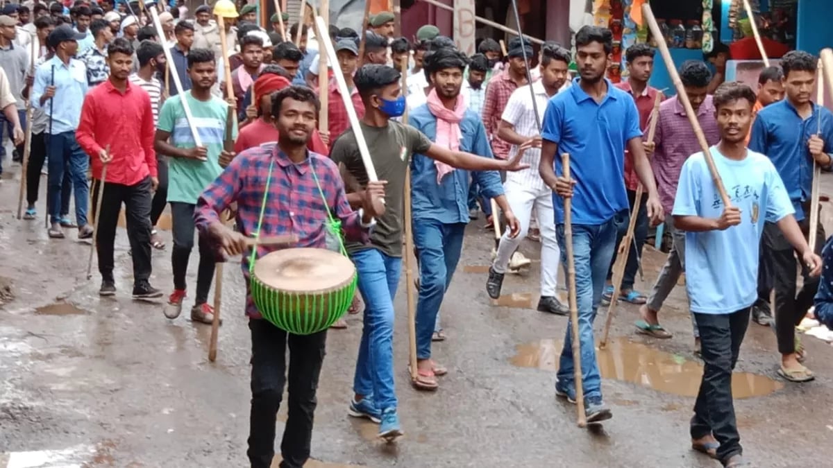नियोजन नीति के विरोध में संताल बंद, बाजारों और सड़कों पर पसरा सन्नाटा