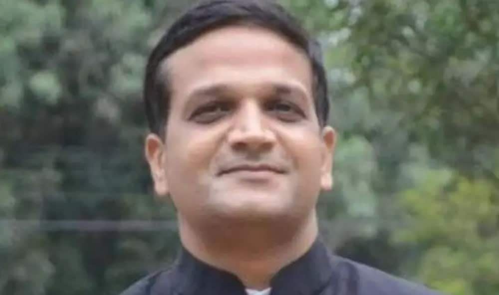 IAS छवि रंजन को 4 बजे पहुँचाना होगा ED कार्यालय